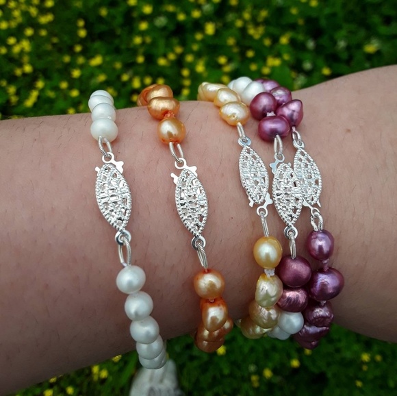 Ember Creek Jewelry - New Handknotted freshwater pearl bracelets